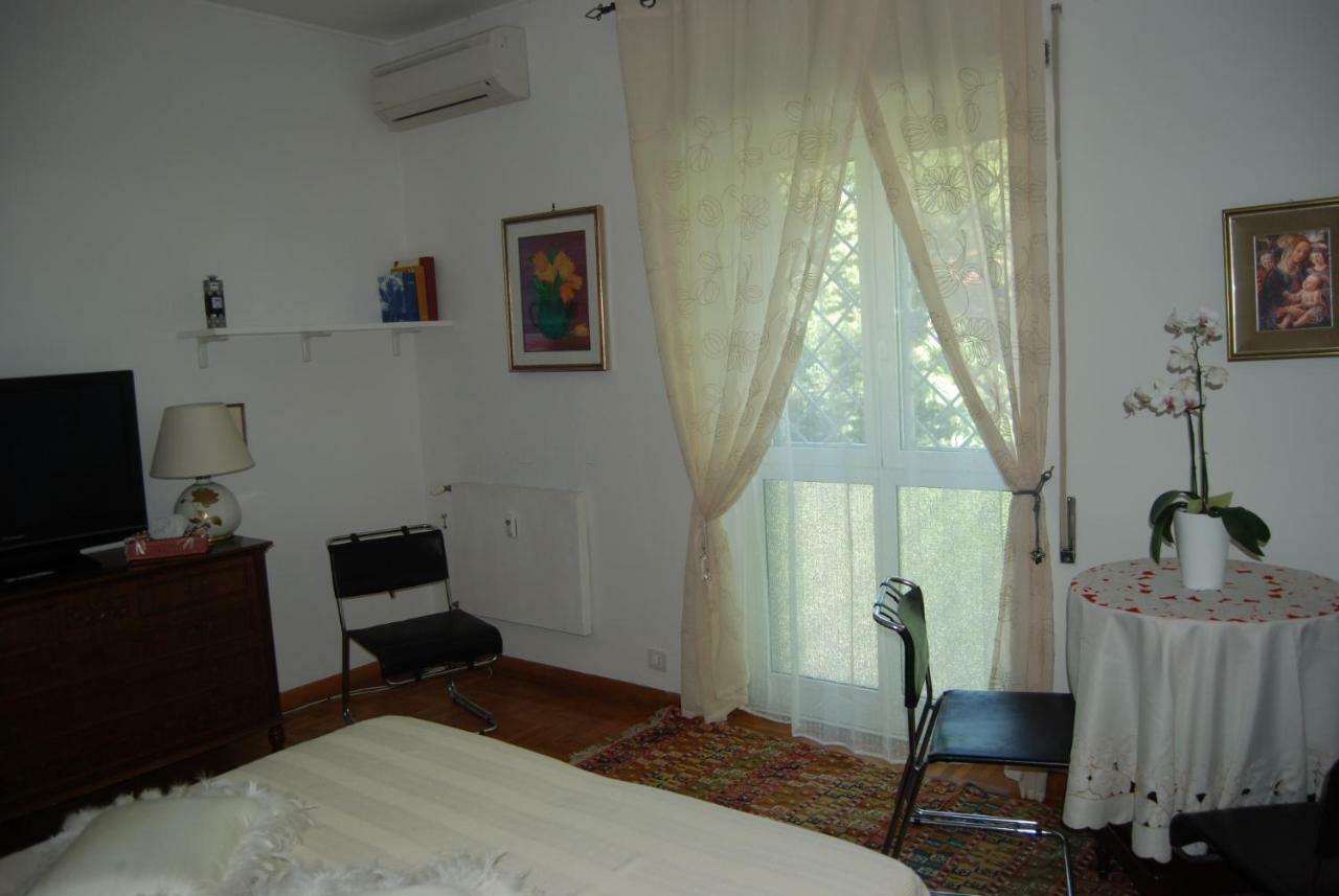 La Badia Del Cavaliere Bed & Breakfast Rome Exterior photo